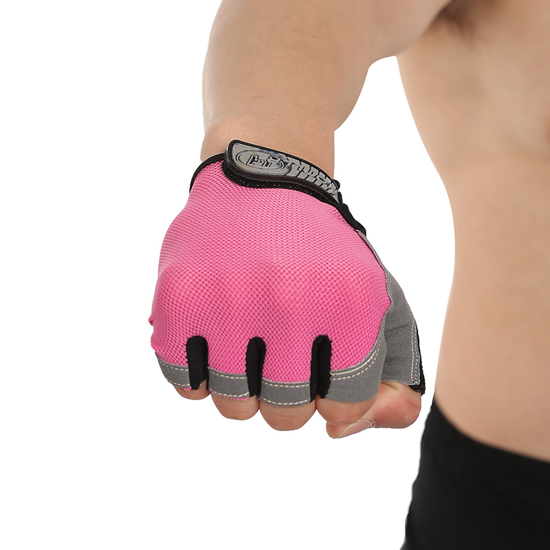 Sports-Gloves-1